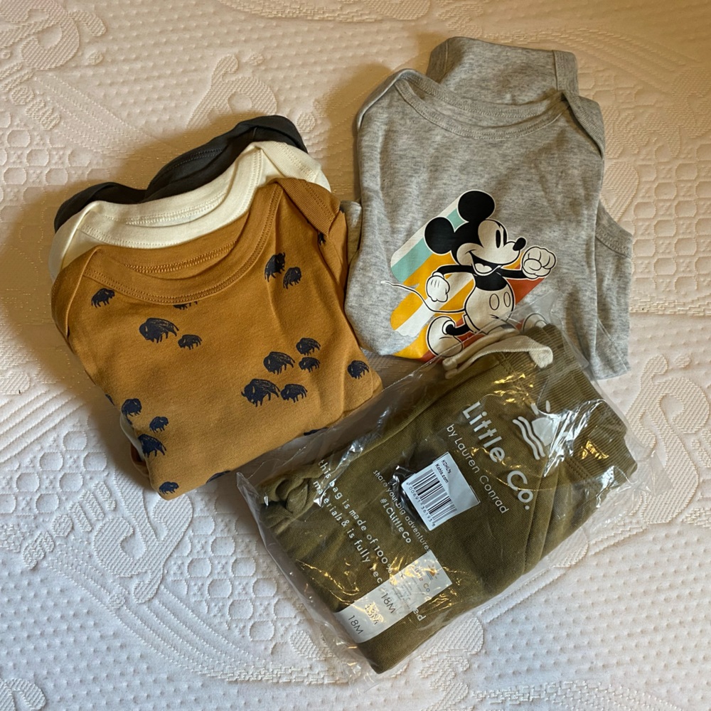 SOLD NWT 5pc Baby Bundle